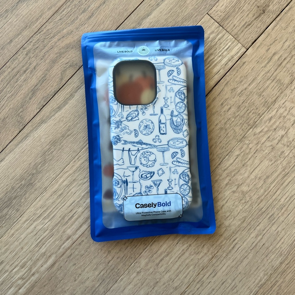 Casely White and Blue I Phone 16 pro case